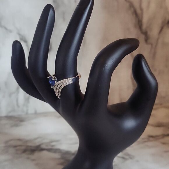Wing Angel Ring with Inlaid Zircon Blue and Diamond Silver Plated - Picture 7 of 8